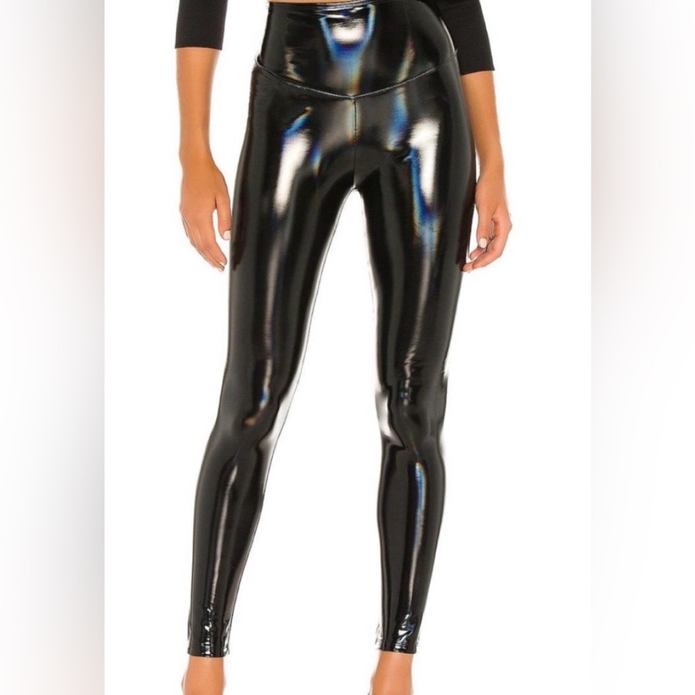 Yummie vinyl high wasted leggings - Size XS.